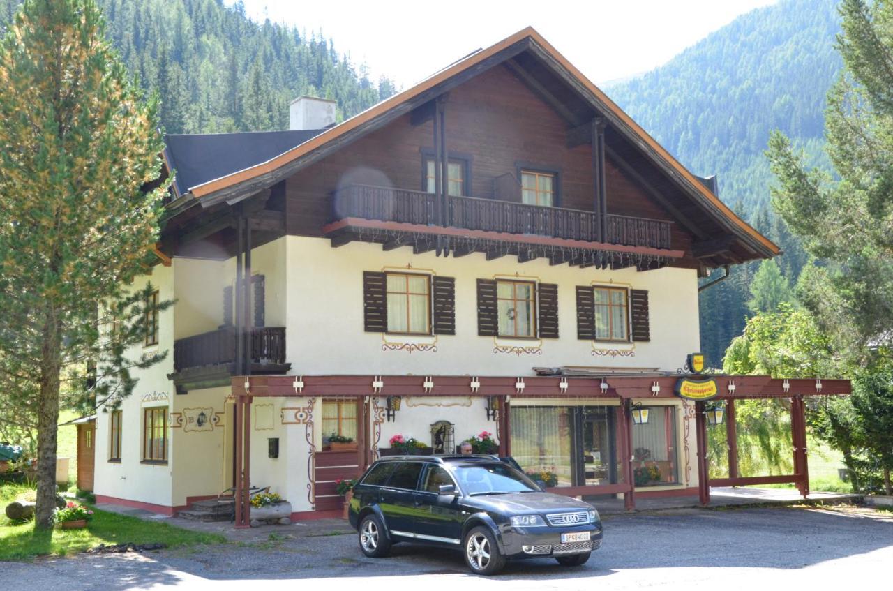 Gaestehaus Christophorus Holiday home *